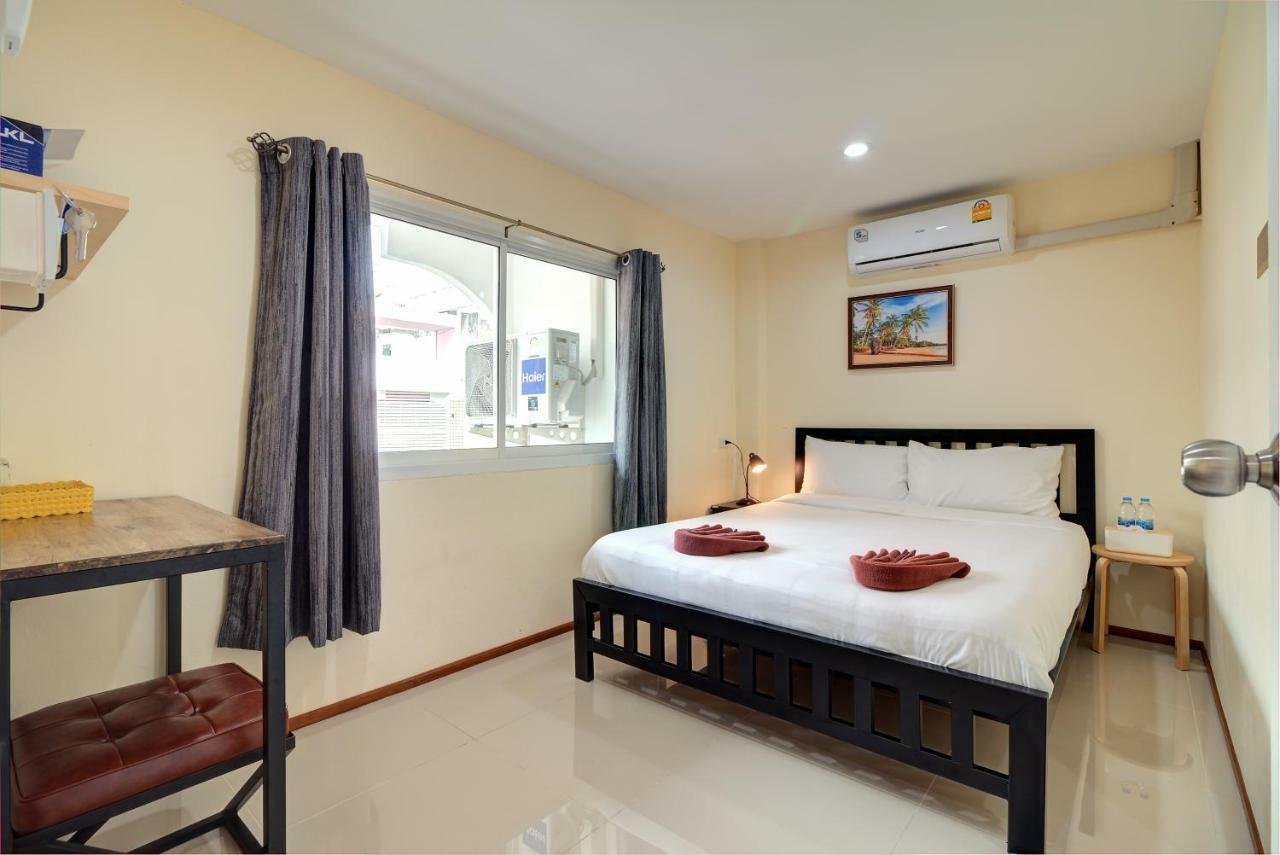 Red Pin Inn 好运旅馆 Bangkok Dış mekan fotoğraf